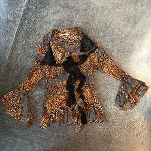 Elegant Leopard Print Flare Sleeve Blouse